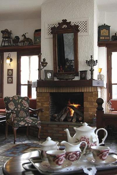 Hotel Petrino Makrinítsa Esterno foto