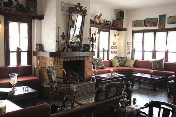 Hotel Petrino Makrinítsa Esterno foto